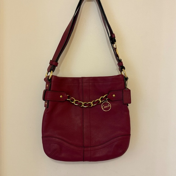 Coach Handbags - Coach North South chain duffle F19722 Excellent condition Pink